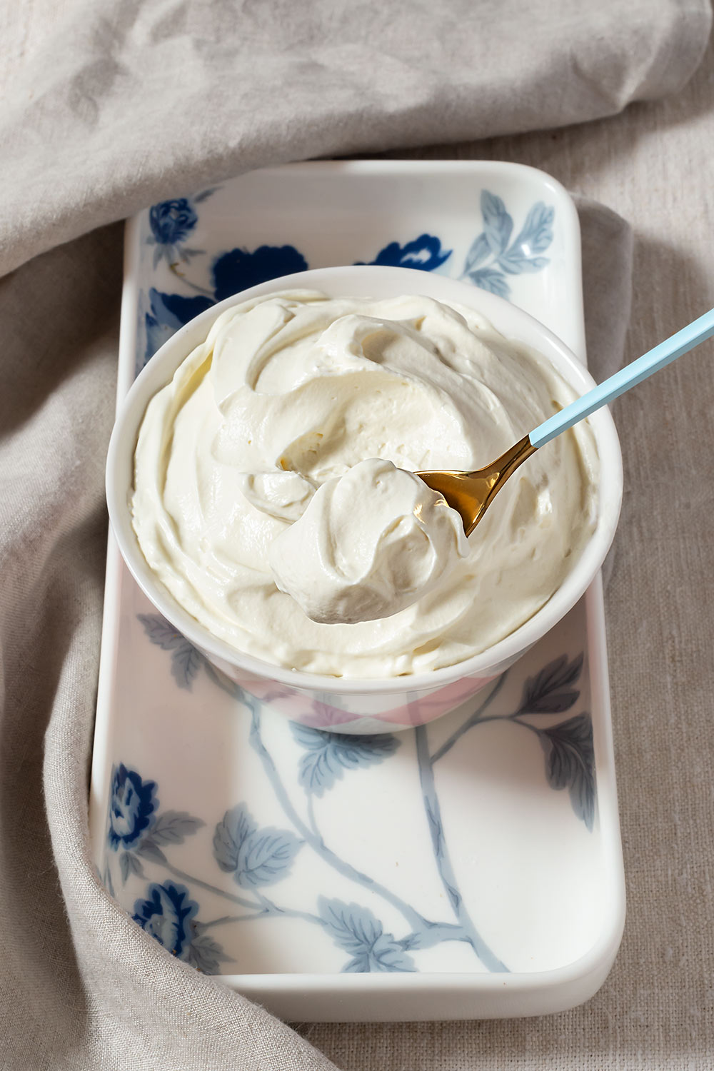 receta crema mascarpone chocolate blanco relleno
