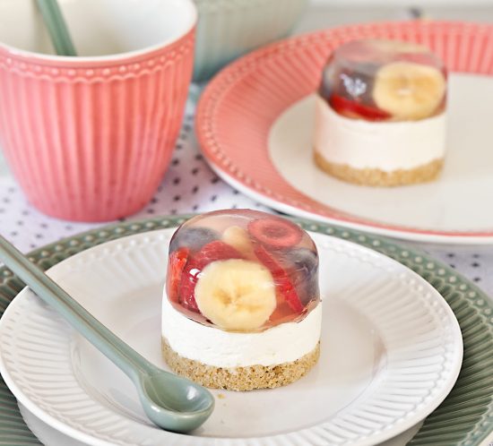 Receta mini tartas de queso con gelatina de frutas