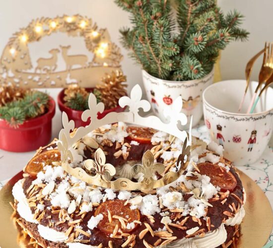 Roscón de Reyes de chocolate y nata