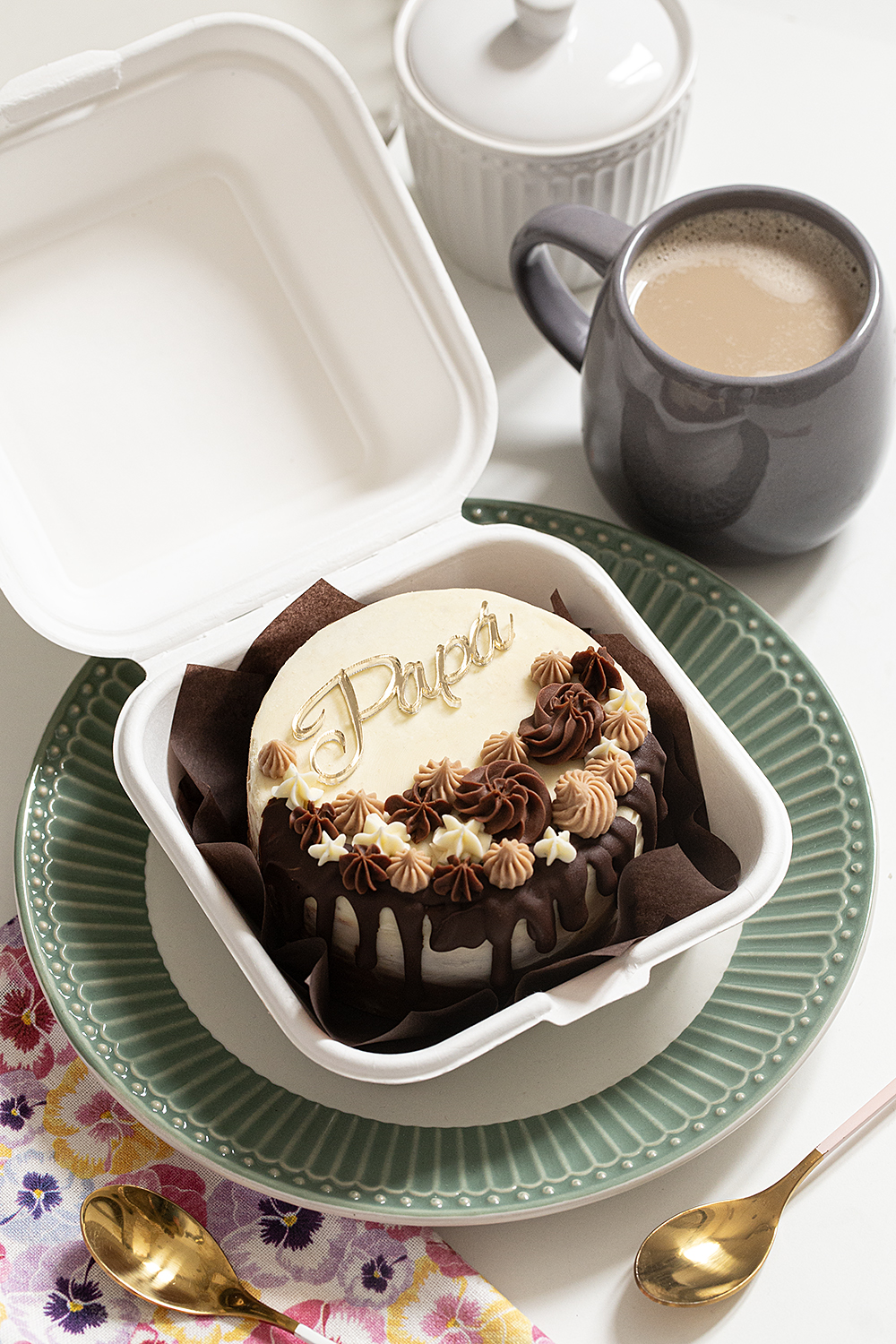 Receta bento cake de chocolate para el Día del Padre