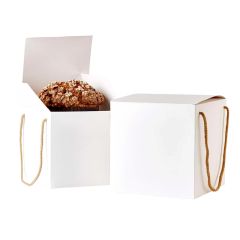 Caja para panettone con cuerdas blanca 21 cm