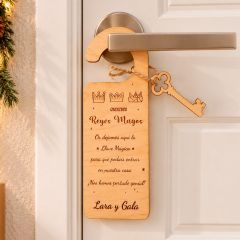 Colgador personalizado con llave Reyes Magos - Madera grabada