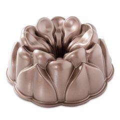 Molde Magnolia Bundt Pan - Nordic Ware