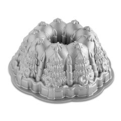 Molde Very Merry Bundt Pan - Nordic Ware