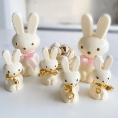 Set de moldes para chocolate conejos de Pascua sentados 3D 7,5 cm