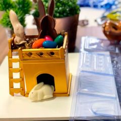 Molde para chocolate casita conejo de Pascua
